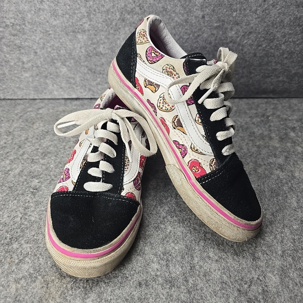 Vans Old Skool PS Girls Shoes Kids  Size 3, Color: Love Vans Black/Pink Donut